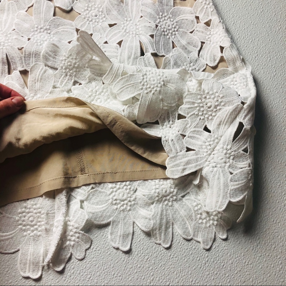 Stone Cold Fox white lace sleeveless midi dress - Picture 6 of 12